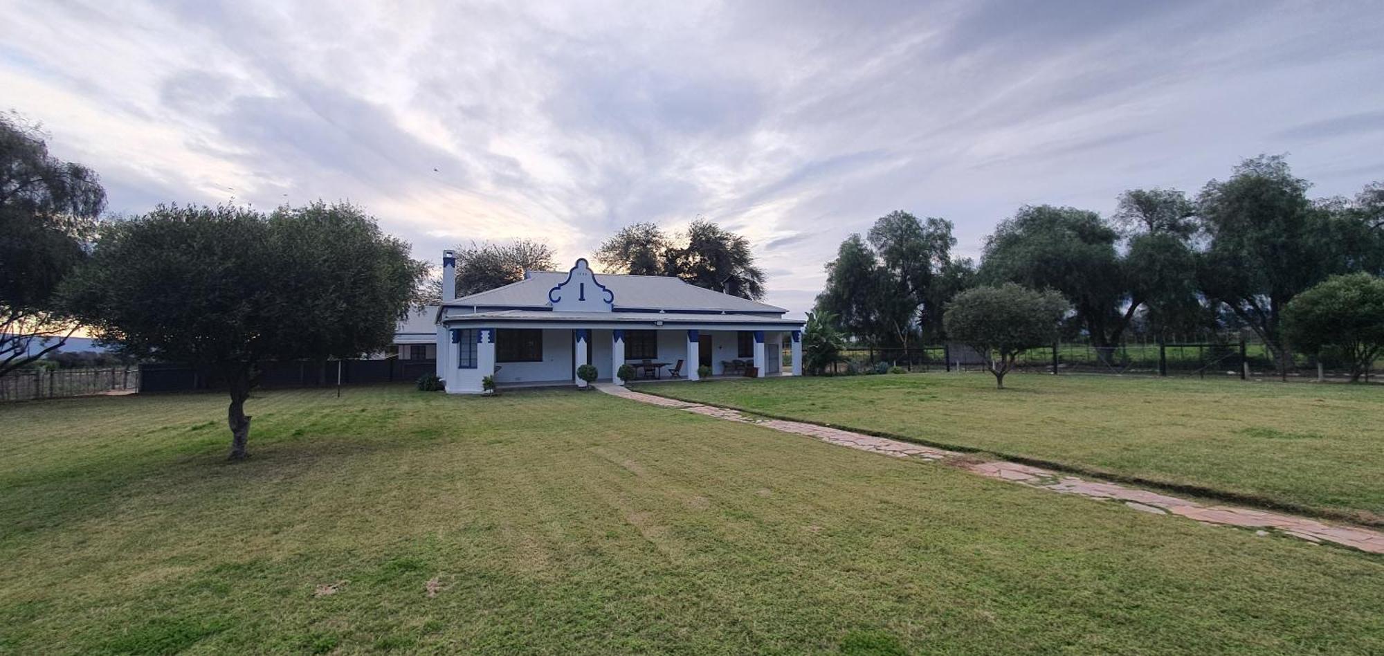 Karoo Leeu Self Catering Villa Oudtshoorn Dış mekan fotoğraf