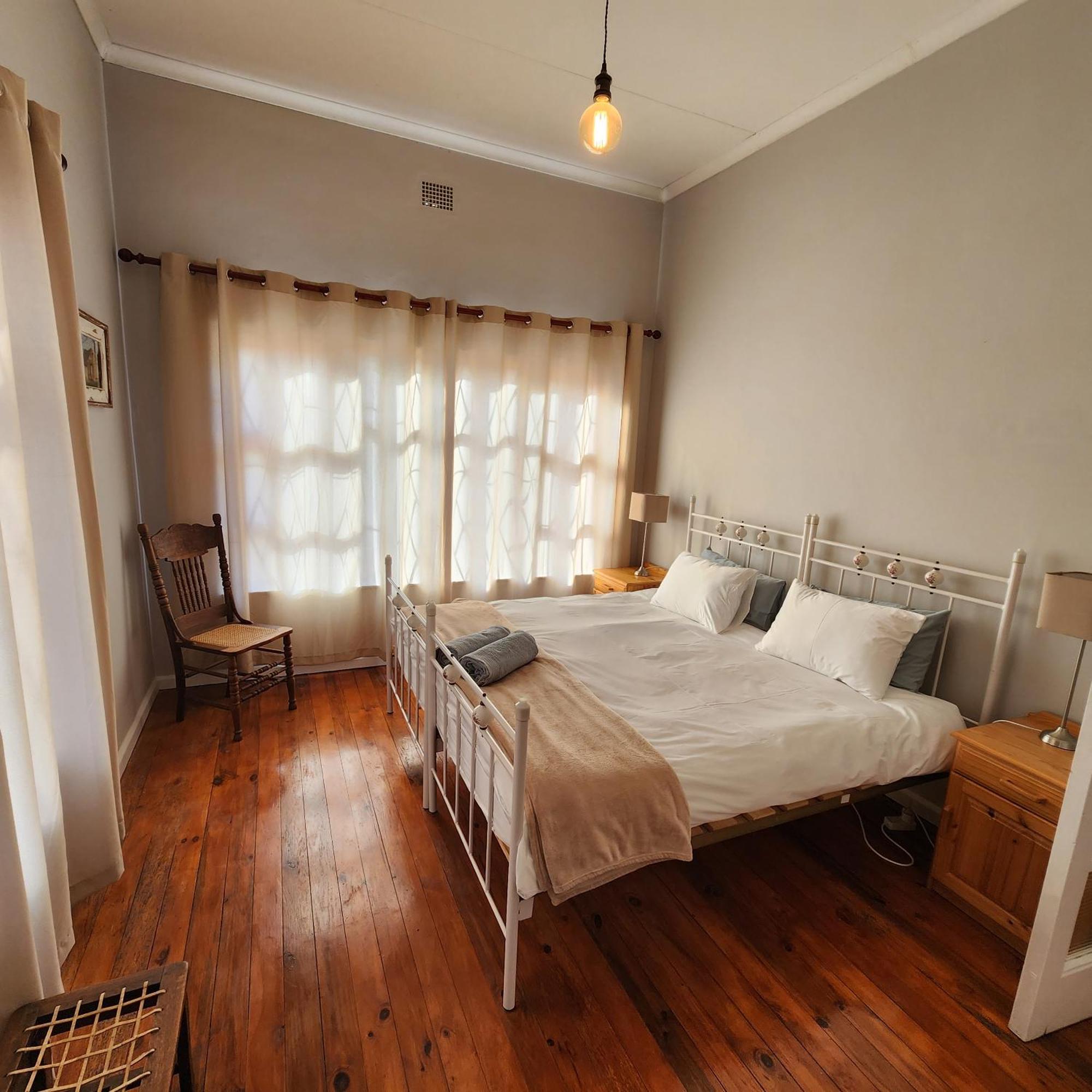 Karoo Leeu Self Catering Villa Oudtshoorn Dış mekan fotoğraf